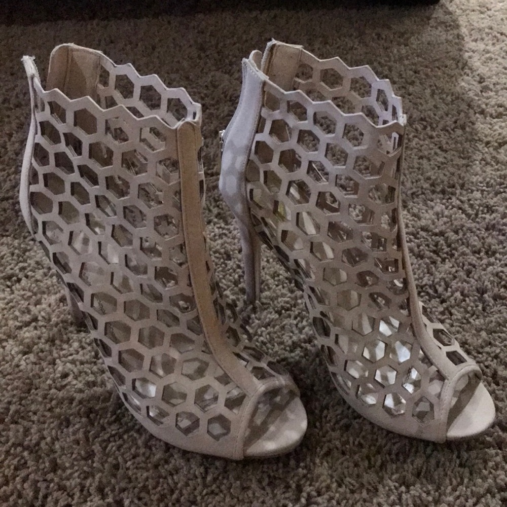 Nude heels